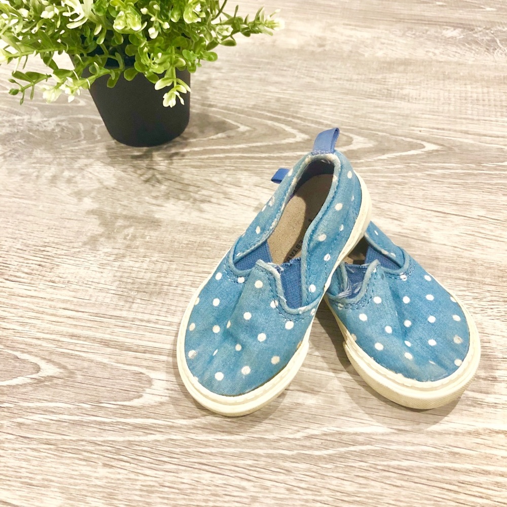 GAP Chambray Slip Ons Toddler Size 5
